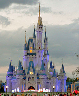 Magic_Kingdom_castle.jpg